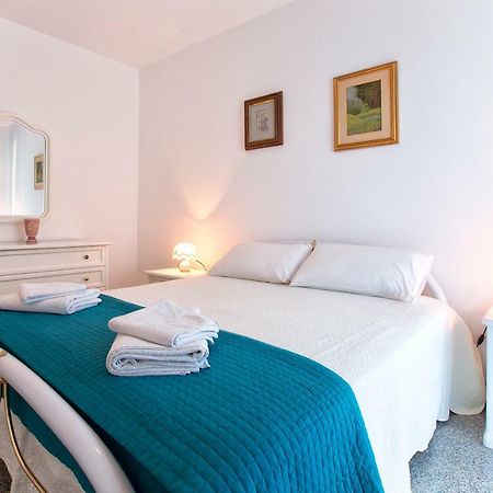 A Due Passi Dal Lido Apartment อาลเกโร ภายนอก รูปภาพ
