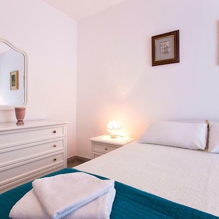 A Due Passi Dal Lido Apartment อาลเกโร ภายนอก รูปภาพ