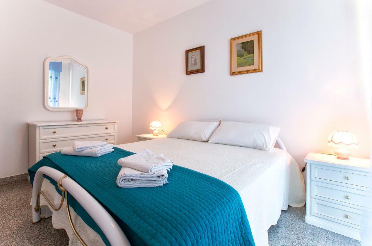 A Due Passi Dal Lido Apartment อาลเกโร ภายนอก รูปภาพ