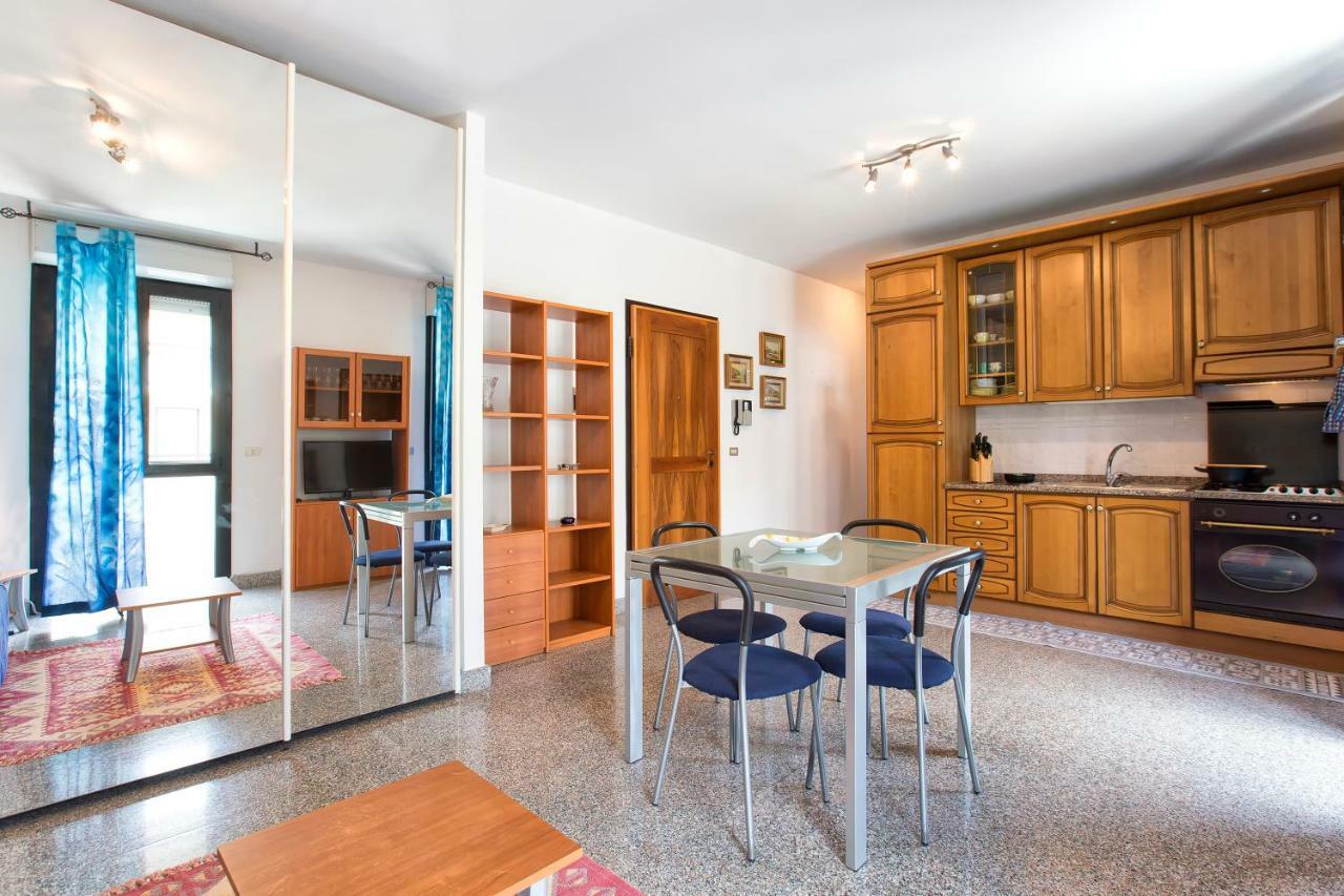 A Due Passi Dal Lido Apartment อาลเกโร ภายนอก รูปภาพ