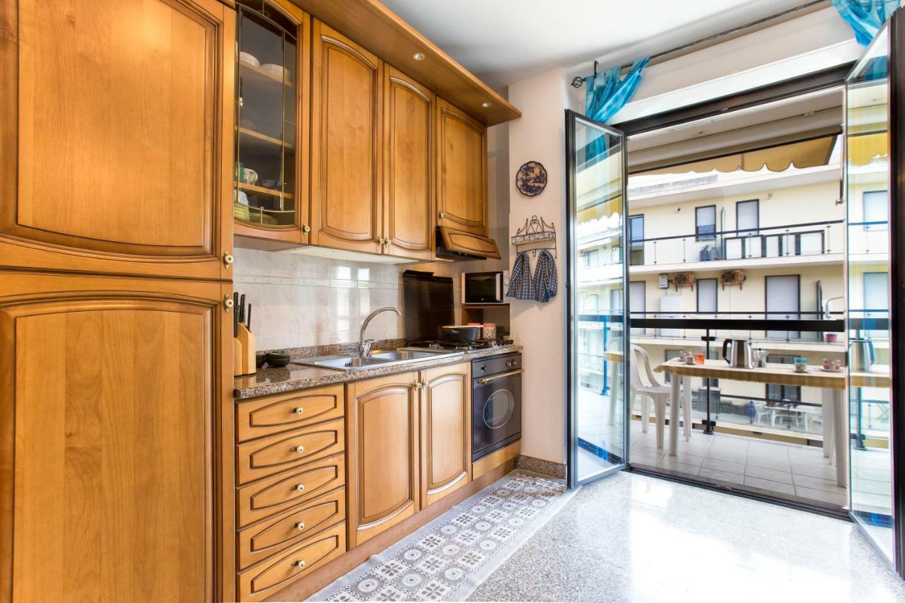 A Due Passi Dal Lido Apartment อาลเกโร ภายนอก รูปภาพ